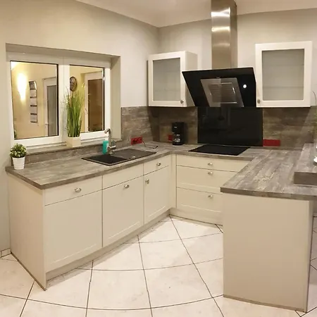 Große Maisonette-wohnung-nur 5 Min Zum Europapark Apartment